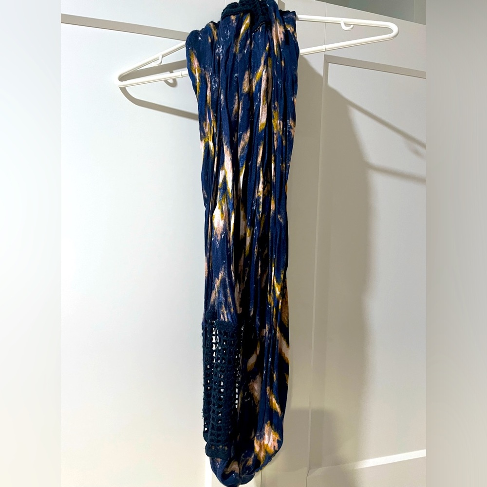 BUY 2 GET 1 FREE- Lot of 2 Infinity Scarves. Beautiful print